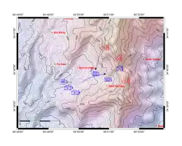 Carte topographique détaillant la position des forces en présence lors de l'arrivée d'un troisième groupe d'insurgés.