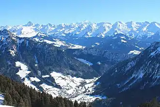 Photo en couleurs prise en février 2015.