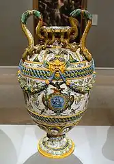 Vase d’Antonio Patanazzi d'Urbino 1570-1580, Wadsworth Atheneum.