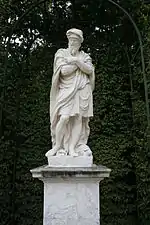 La copie du Flegmatique dans le parc48° 48′ 23″ N, 2° 07′ 19″ E