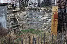 Vestiges d'une tour du château Gaillard