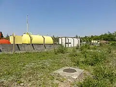 Le puits no 1 dans son environnement.