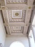 Plafond de l'autre côté de la façade