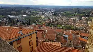 La ville-basse et la plaine de la Limagne vues depuis le clocher de l'église.