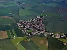 Vue aérienne de Tricot.