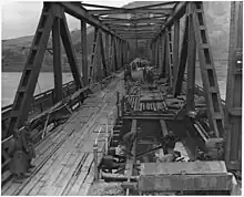 Le pont de Remagen le 17 mars 1945 quatre heures avant son effondrement.