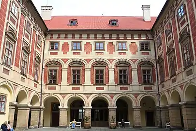 Château de Libochovice : cour intérieure.