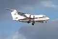 Les British Aerospace 146 portèrent une livrée rouge flamboyante jusqu’en 2004, date à laquelle un schéma de peinture plus discret fut choisi, pour des raisons de sécurité.