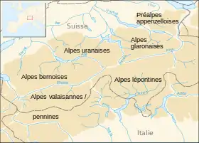 Carte de localisation des Alpes bernoises (à l'ouest, au centre) dans les Alpes centrales.